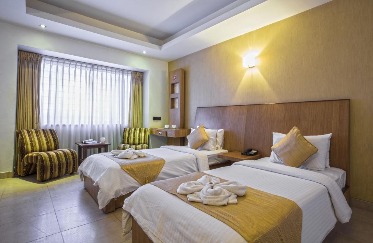 The Castello Residency Hotel Coimbatore Exterior foto